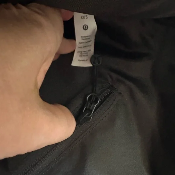Lululemon Athletica Black “All night festival Bag” - Picture 14 of 15